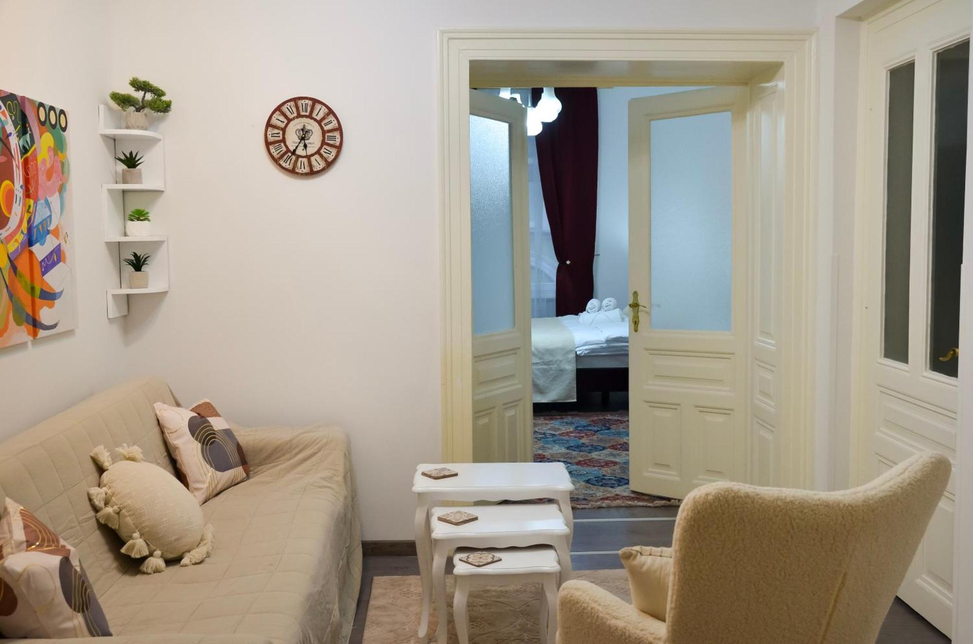 Main Street Retreat Apartment With Free Parking Sarajevo Exterior photo