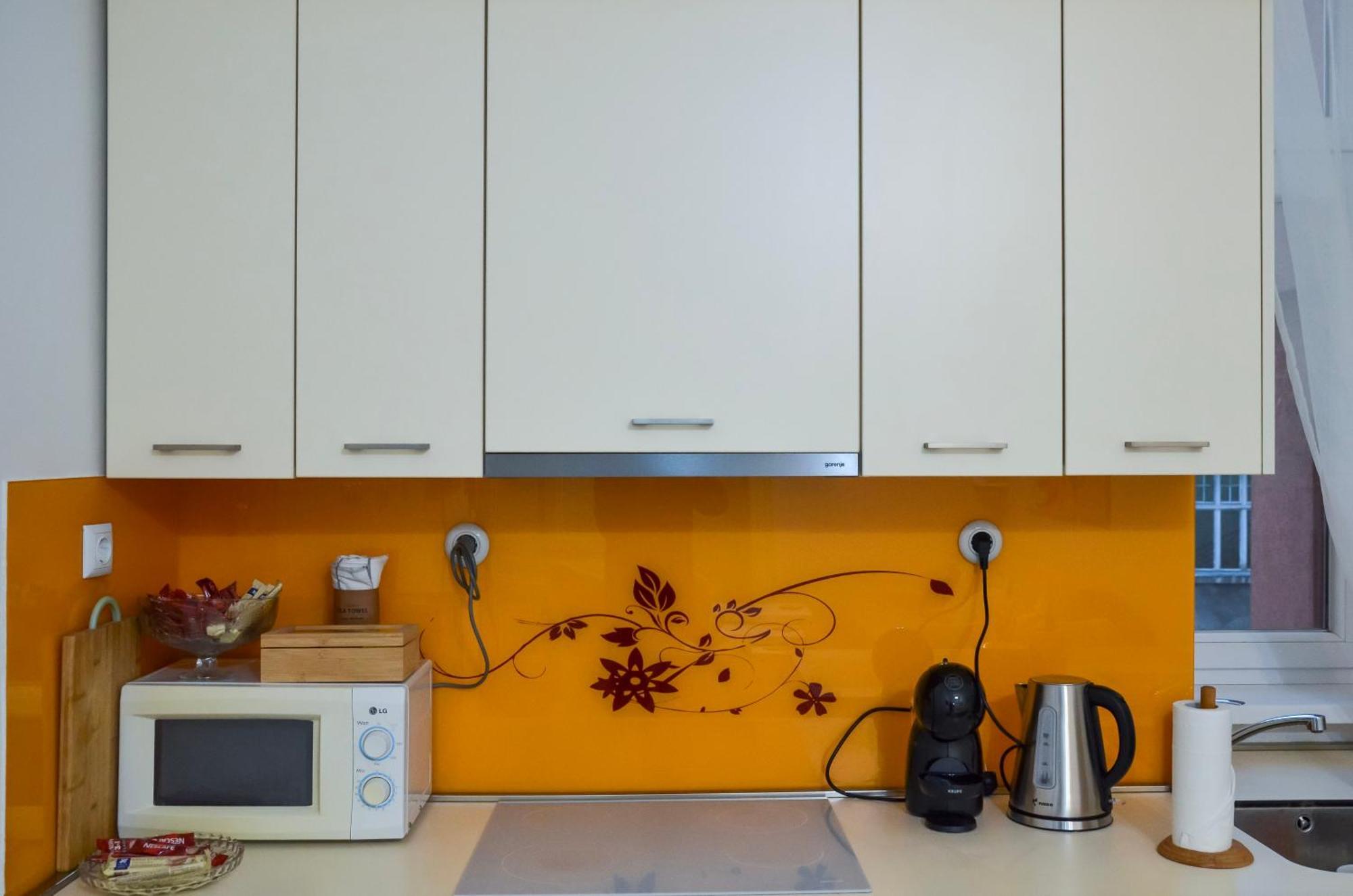 Main Street Retreat Apartment With Free Parking Sarajevo Exterior photo